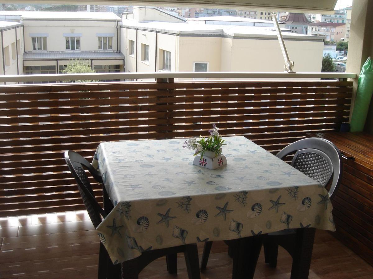 Casa Vacanze Lunatya Daire Alghero Dış mekan fotoğraf